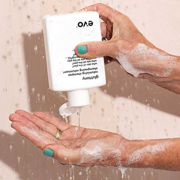 Evo Gluttony Volumising Shampoo 300ml – a lightweight, body-boosting shampoo for fine, flat hair. Gently cleanses, removes buildup, and enhances thickness & volume. Vegan & cruelty-free. Available online at The DO Salon. Shop now. In the Shower