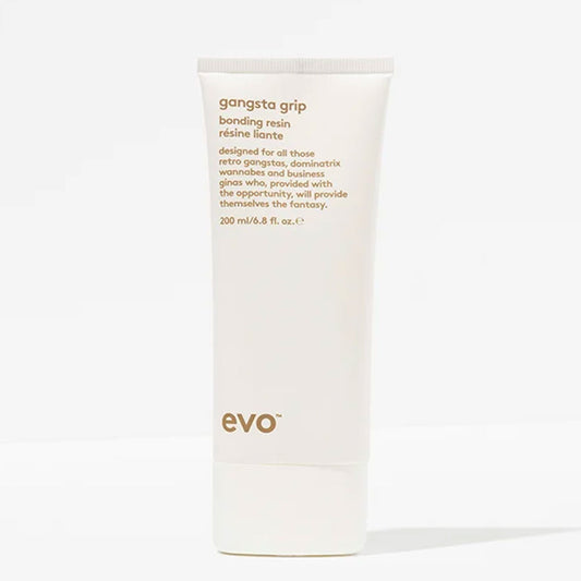 Unlock ultimate style control with Evo Gangsta Grip Bonding Resin. This extra-strong hold gel provides structured looks, high shine, and easy reactivation with water. Elevate your styling game—shop online at The DO Salon for a flawless finish!