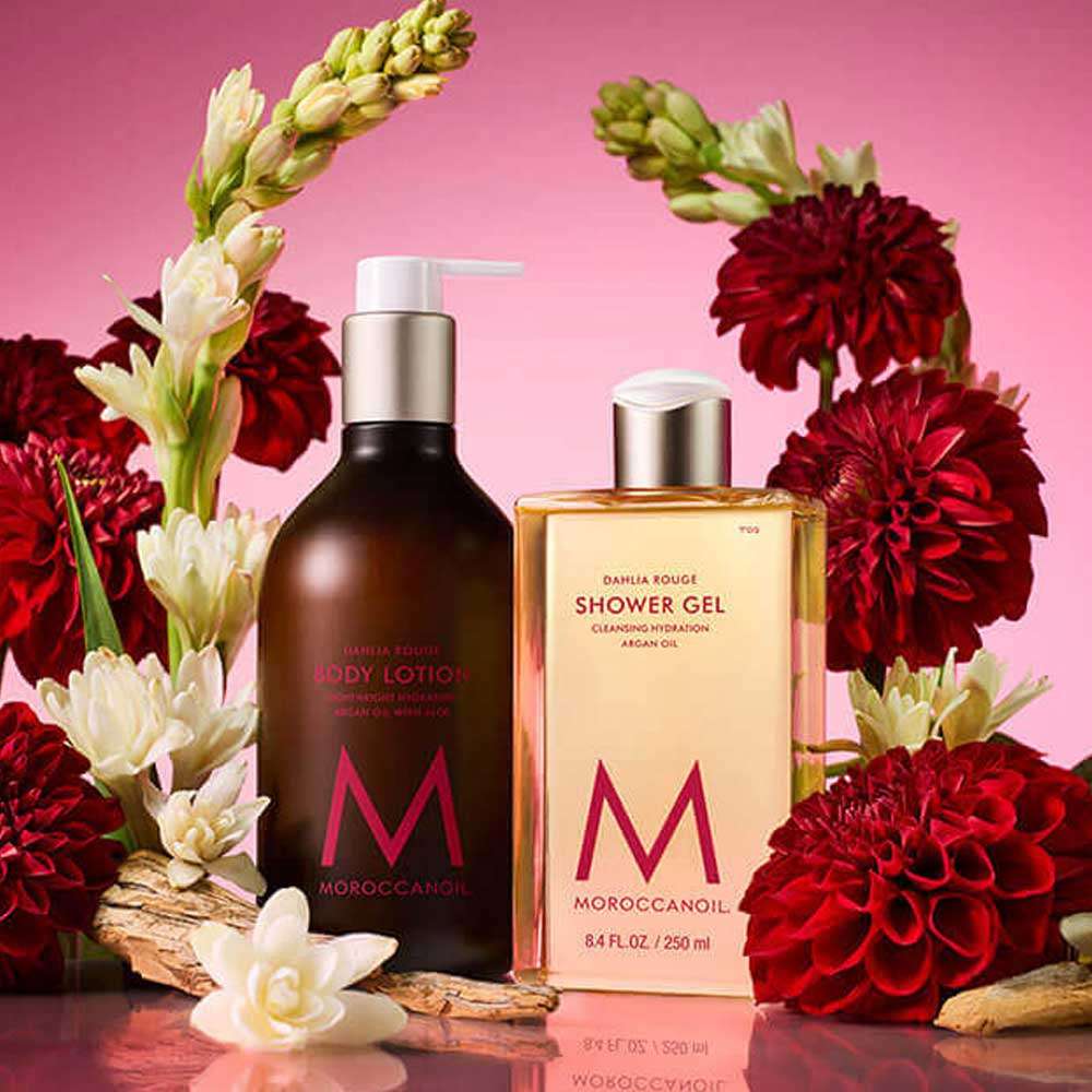 Pamper your skin with Moroccanoil Body Dahlia Rouge Gift Set. Includes Nourishing Shower Gel & Body Lotion with argan oil and the warm floral scent of Dahlia Rouge. Available at The DO Salon in St Kilda, Melbourne. Shop now!